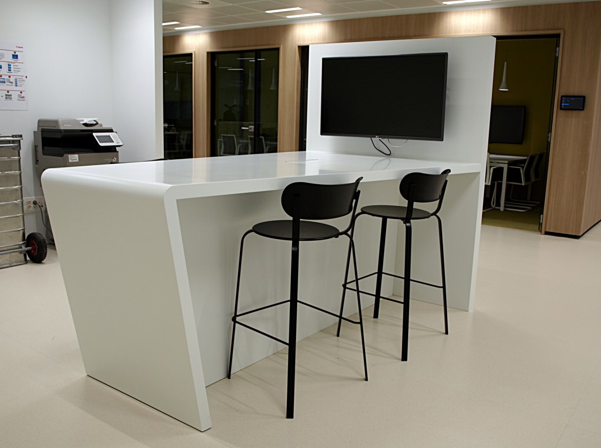 Lacados: Mesa Informal
